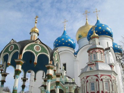 Начало городу Сергиев Посад положил крупнейший в России Троицкий монастырь, основателем которого был Преподобный Сергий Радонежский