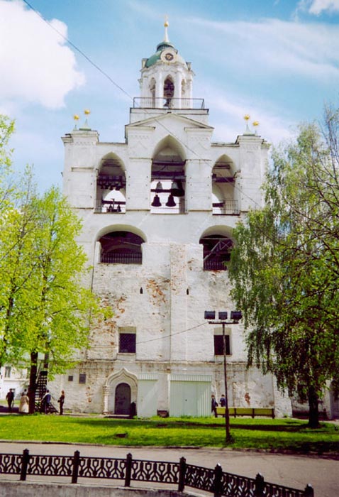 Звонница Спасо-Преображенского монастыря