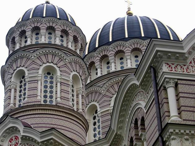 Нововизантийский стиль Православного Христорождественского  собора, прекрасное произведение церковной архитектуры