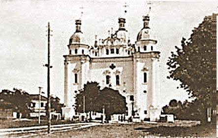 Никольский военный собор в Киеве — православный храм, построенный в 1696 году по инициативе и на средства гетмана Ивана Мазепы [1]