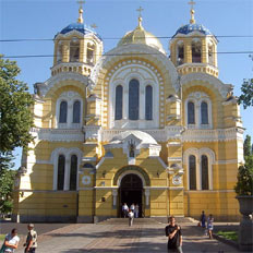 Церковь Владимирской иконы Божией Матери была одной из самых богатых в Санкт-Петербурге