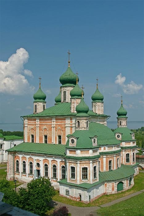 Успенский собор  Горицкий монастырь