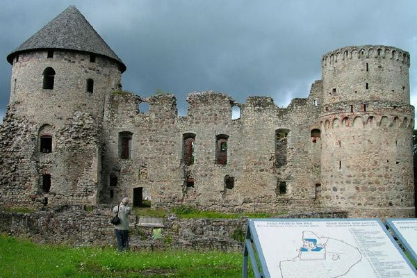 Цесиский замок был одной из самых крепких крепостей Ливонского ордена и служил как резиденция магистров ордена